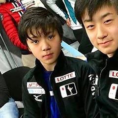 山本草太宇野昌磨